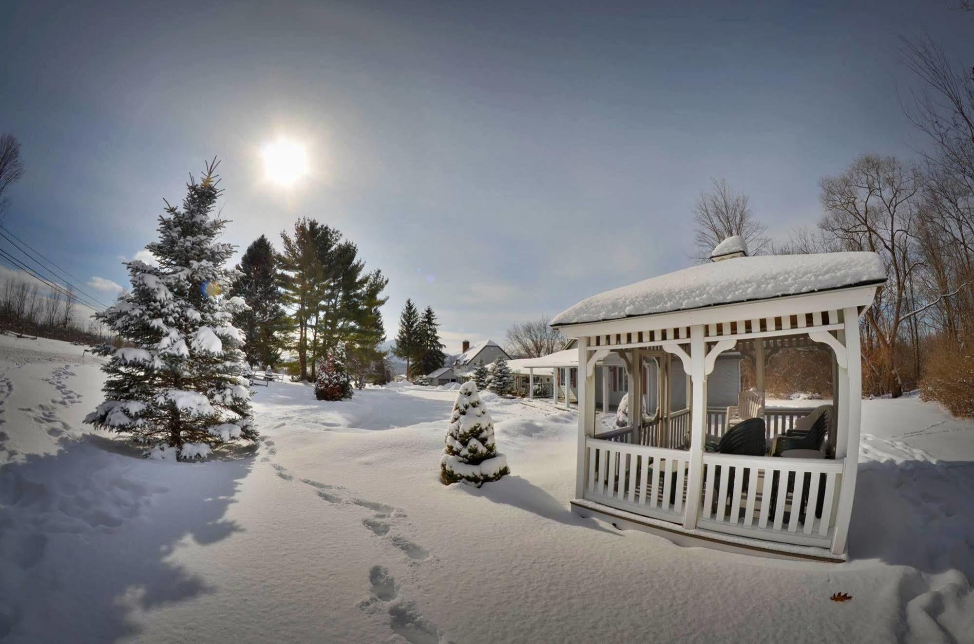 Harwood Hill Motel Bennington Eksteriør bilde